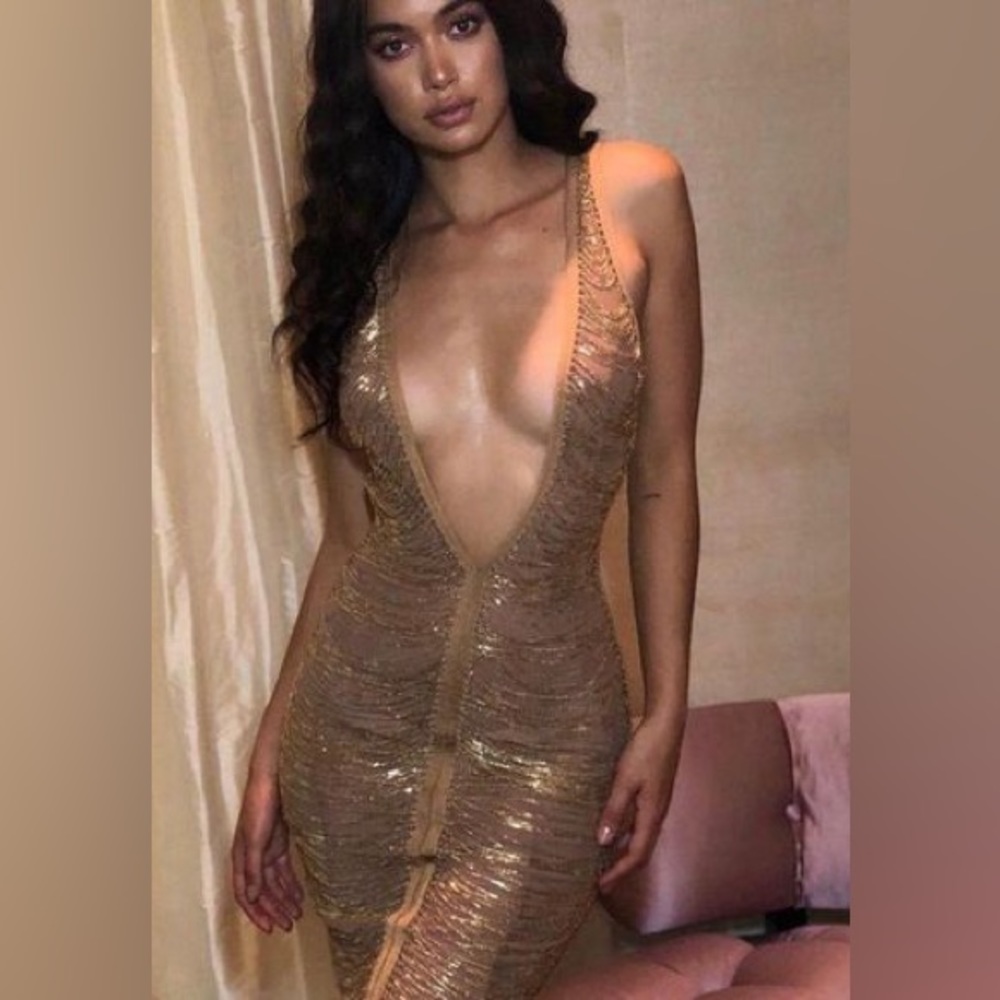 HOUSE OF CB Anouk Sexy Gold Chain Mesh Rare Limited Edition Bodycon Midi Dress - Picture 9 of 17